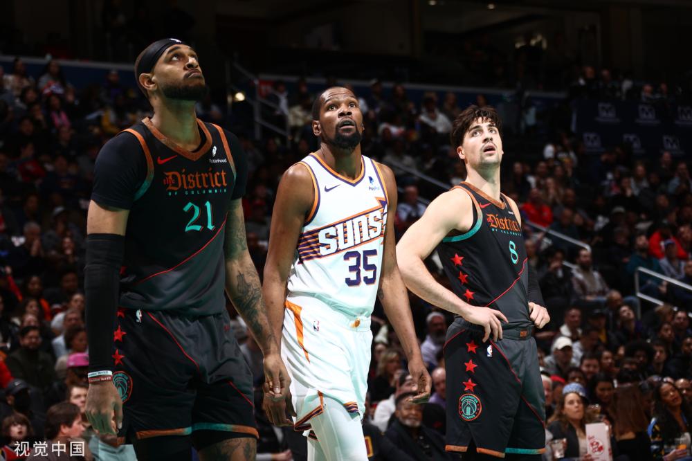 年轻的亚马 年轻的亚马